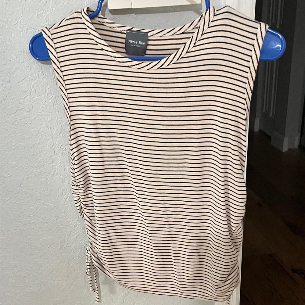 Olivia Rae Women's Striped Muscle Tee - Black and Cream